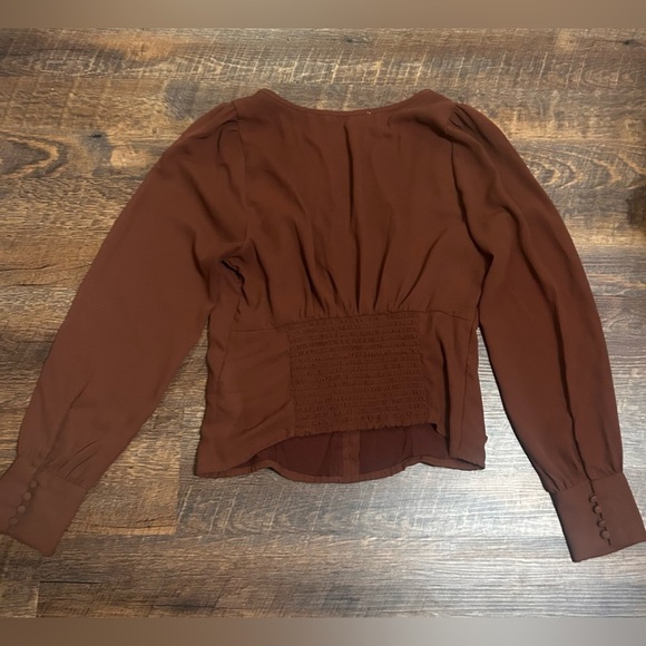 ABERCROMBIE & FITCH Top Womens Small Brown Button Front Scoop Neck Smocked Back - Picture 2 of 3